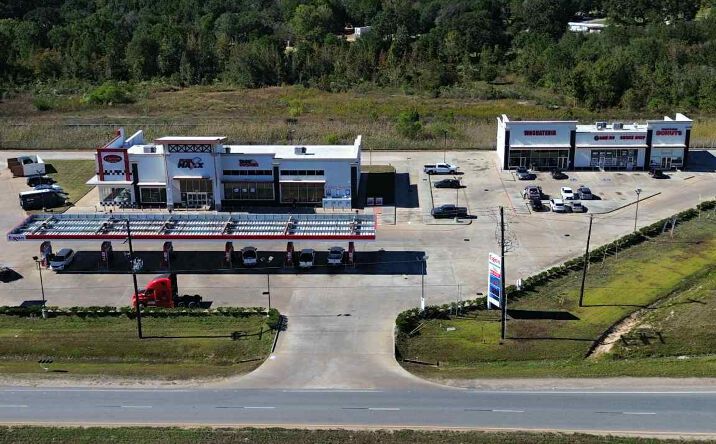 Pictures of Restaurant, Retail property located at 12050 Hwy 59 Splendora, Cleveland, TX 77327 for lease - image #1