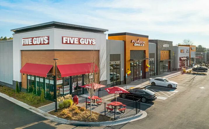 Pictures of Retail, Restaurant property located at 1125 Ernest W Barrett Pkwy NW, Kennesaw, GA 30144 for lease - image #1