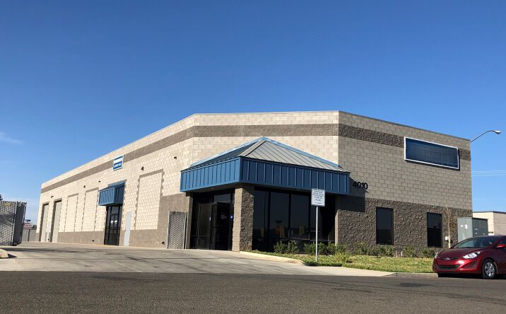 Pictures of Industrial property located at 4010 W Ashcroft Ave, Fresno, CA 93722 for lease - image #1