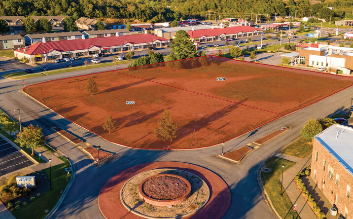 Pictures of Retail, Land property located at 2600 & 2620 N Donaghey Ave, Conway, AR 72032 for lease - image #1