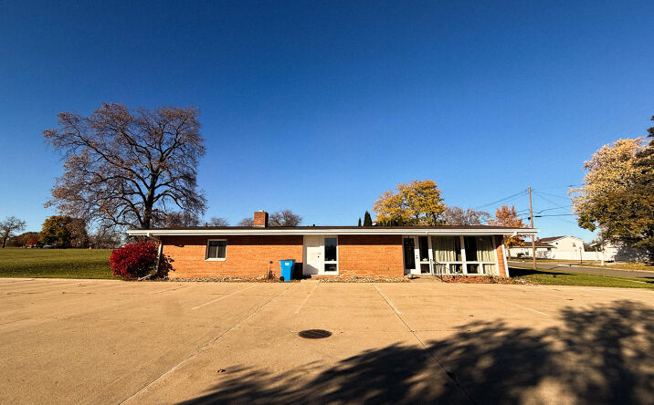Pictures of Office property located at 750 High Street, Adrian, MI 49221 for lease - image #1