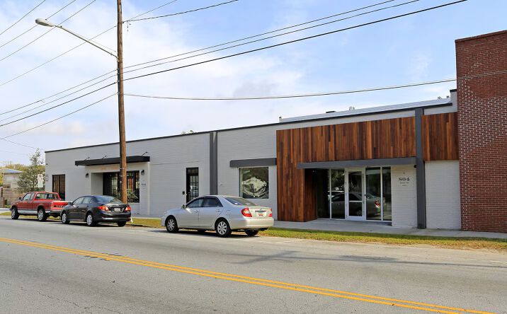 Pictures of Office property located at 804 Meeting St, Charleston, SC 29403 for lease - image #1