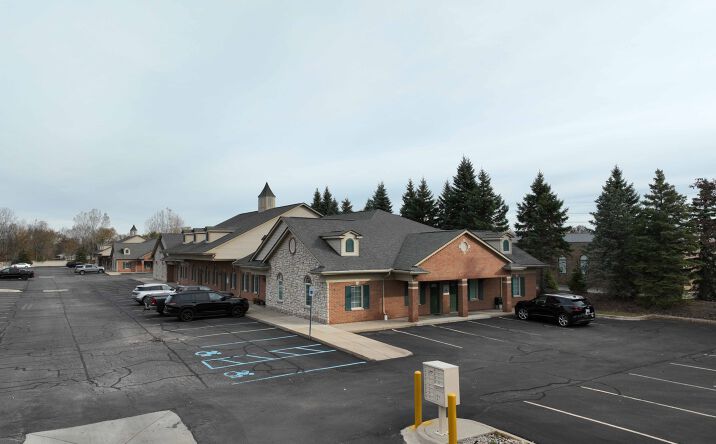 Pictures of Office property located at 43150 Dequindre Rd, Sterling Heights, MI 48314 for lease - image #1