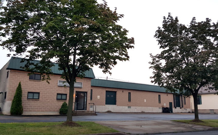 Pictures of Retail, Office property located at 3095 Elmwood Ave, Buffalo, NY 14217 for lease - image #1