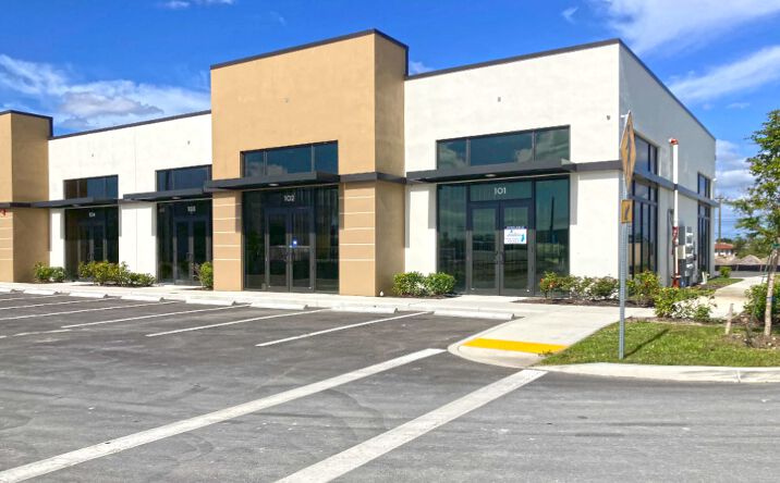 Pictures of Retail, Office property located at 1260 NE 8th St, Cape Coral, FL 33909 for lease - image #1