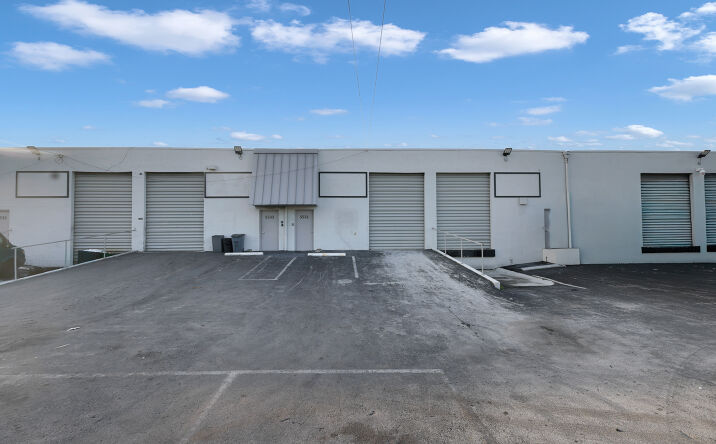 Pictures of Industrial property located at 5531 NW 72nd Ave, Miami, FL 33166 for lease - image #1