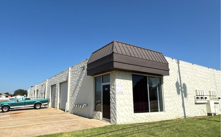 Pictures of Industrial property located at 420 Lillard Rd, Arlington, TX 76012 for lease - image #1