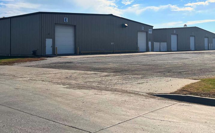 Pictures of Industrial property located at 1305 1st St, Rock Island, IL 61201 for lease - image #1