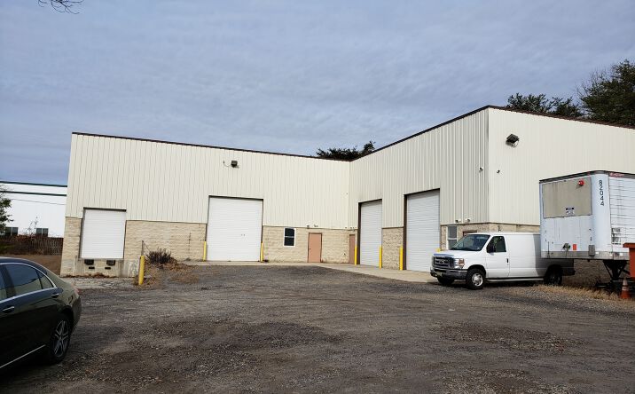 Pictures of Industrial property located at 199 Edgewood Ave, Berlin Township, NJ 08091 for lease - image #1