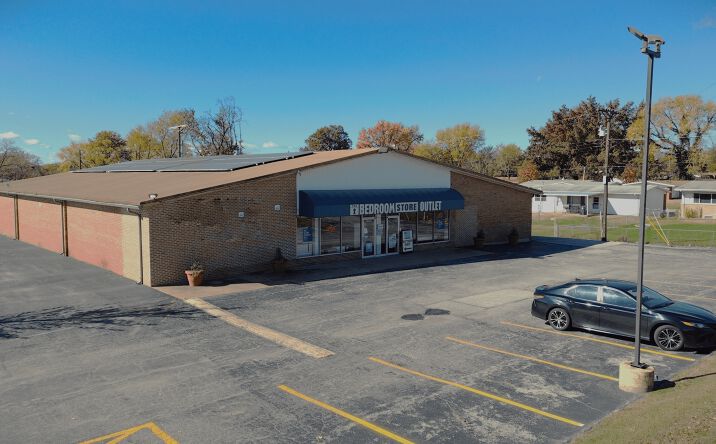 13225 New Halls Ferry Road, Florissant, MO 63033 | Crexi.com