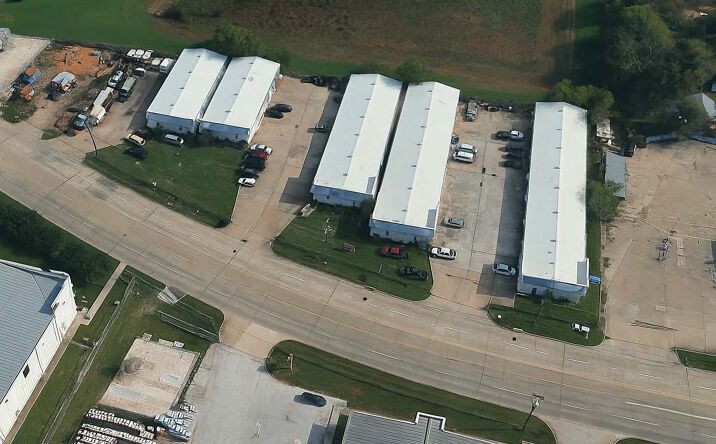 Pictures of Industrial property located at 5710 Brittmoore Rd, Houston, TX 77041 for lease - image #1