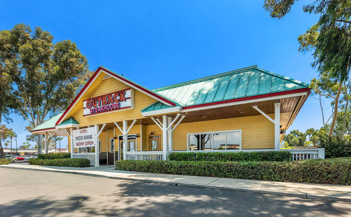 Pictures of Retail property located at 4725 Clairemont Drive, San Diego, CA 92117 for lease - image #1