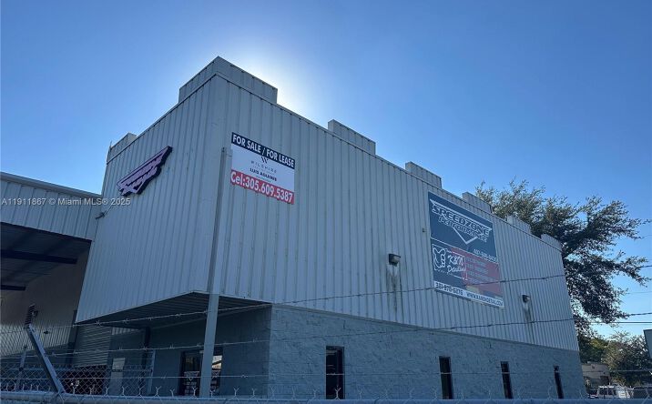 Pictures of Industrial, Retail property located at 5909 Anno Ave, Orlando, FL 32809 for lease - image #1