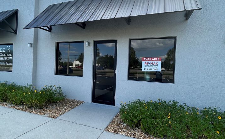 Pictures of Retail, Office, Special Purpose property located at 18070 S Tamiami Trl, Fort Myers, FL 33908 for lease - image #1