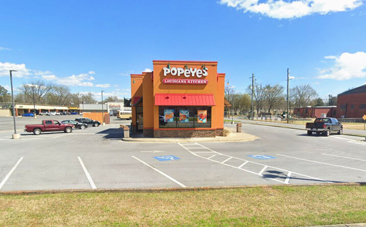 Pictures of Retail, Restaurant property located at 302 N Main St, Cedartown, GA 30125 for lease - image #1