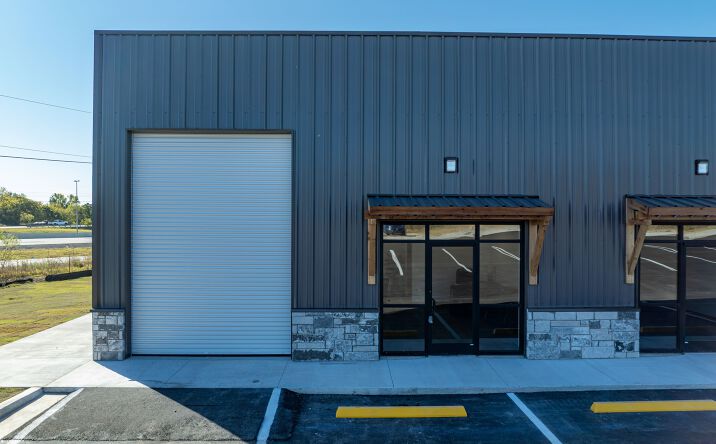 Pictures of Office, Industrial property located at 8045 W 81st St S, Tulsa, OK 74131 for lease - image #1