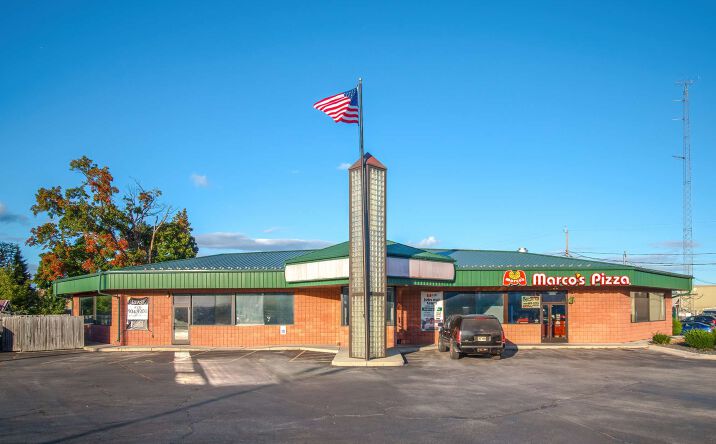 Pictures of Retail property located at 1710 Washington Street, Manitowoc, WI 54220 for lease - image #1