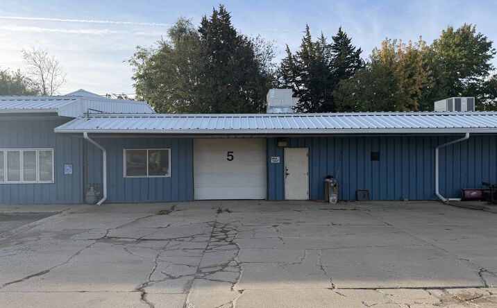 Pictures of Retail property located at 1210 Army Post Rd, Des Moines, IA 50315 for lease - image #1