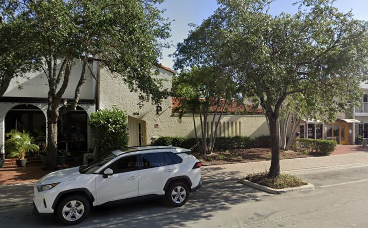 Pictures of Retail, Office, Restaurant property located at 508 Lucerne Ave, Lake Worth Beach, FL 33460 for lease - image #1