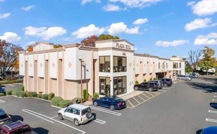 Pictures of Office property located at 646 Route 18 Highway # 201, East Brunswick, NJ 08816 for lease - image #1