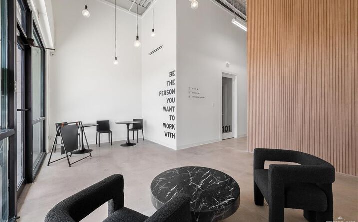 Pictures of Office property located at 2515 Colorado Street # 2, Mission, TX 78572 for lease - image #1