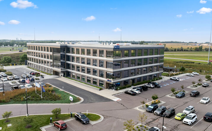 Pictures of Office property located at 5800 S Corporate Pl, Sioux Falls, SD 57108 for lease - image #1