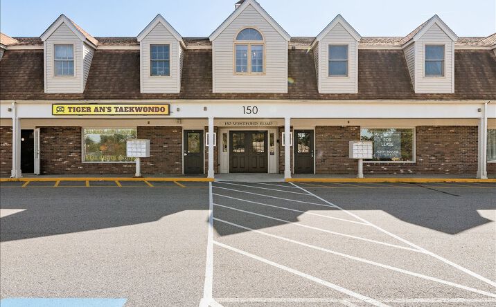 Pictures of Office, Retail property located at 150 Westford Rd, Tyngsborough, MA 01879 for lease - image #1