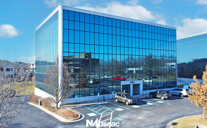 Pictures of Office property located at 151 N Eagle Creek Dr, Lexington, KY 40509 for lease - image #1