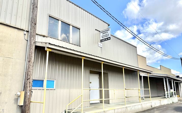 Pictures of Industrial property located at 650 2nd St NW, Salem, OR 97304 for lease - image #1