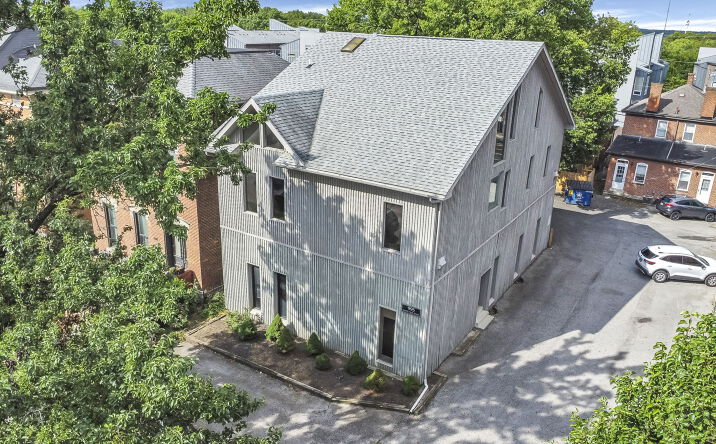 Pictures of Office property located at 995 S High St, Columbus, OH 43206 for lease - image #1