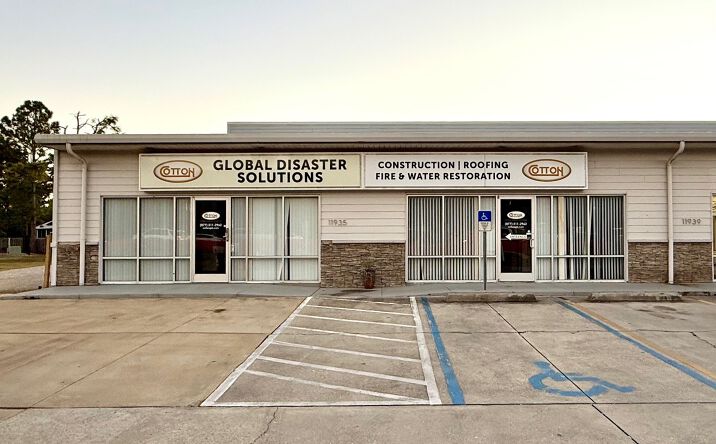 Pictures of Office, Retail property located at 11935 Panama City Beach Pkwy, Panama City Beach, FL 32407 for lease - image #1