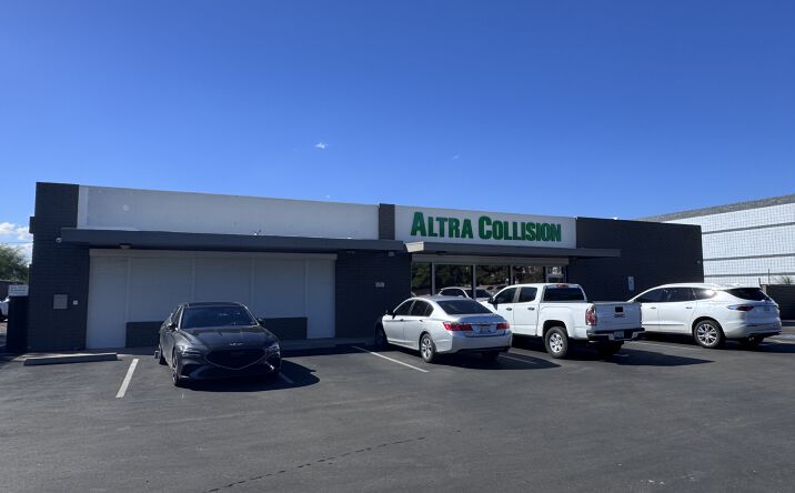 Pictures of Office, Retail property located at 16624 N 32nd St, Phoenix, AZ 85032 for lease - image #1