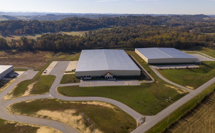 Pictures of Industrial property located at 2677 Huntington Park Dr, Loudon, TN 37774 for lease - image #1
