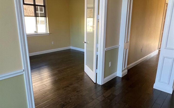 Pictures of Office property located at 3900 S Stonebridge Dr, McKinney, TX 75070 for lease - image #1