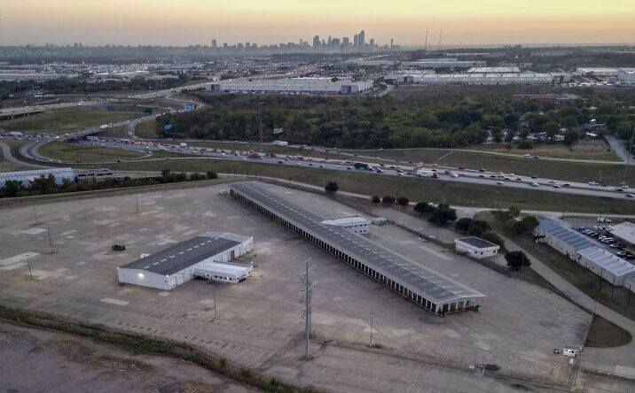 Pictures of Industrial, Land, Office property located at 1501 N Walton Walker Blvd, Dallas, TX 75211 for lease - image #1