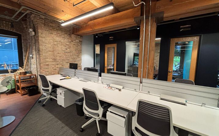 Pictures of Office property located at 300 W. Hubbard Street, Chicago, IL 60654 for lease - image #1