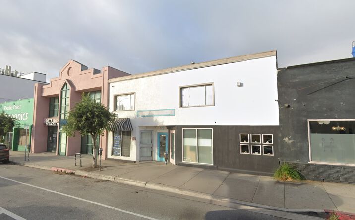 Pictures of Retail, Office property located at 723 Fairfax Avenue, Los Angeles, CA 90036 for lease - image #1
