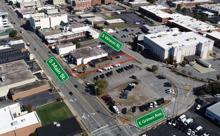 Pictures of Retail, Office property located at 455 S Main St, High Point, NC 27260 for lease - image #1