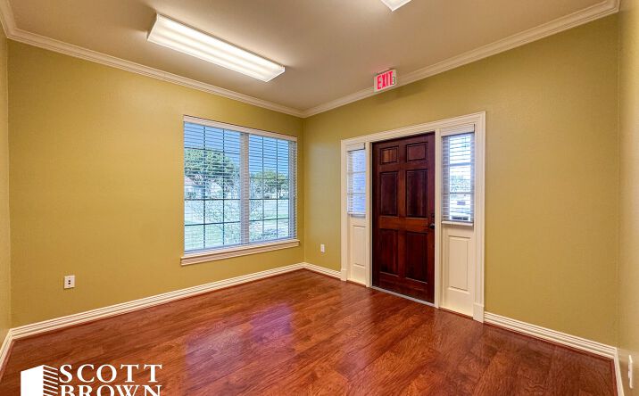 Pictures of Office property located at 860 Hebron Pkwy, Lewisville, TX 75057 for lease - image #1