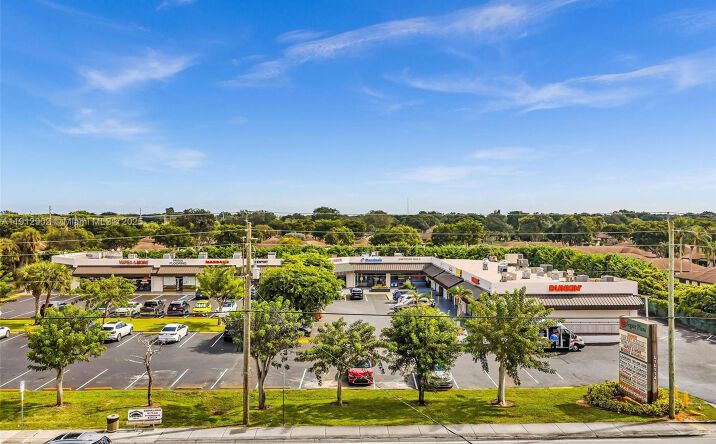 Pictures of Retail property located at 10114 S Military Trl, Boynton Beach, FL 33436 for lease - image #1