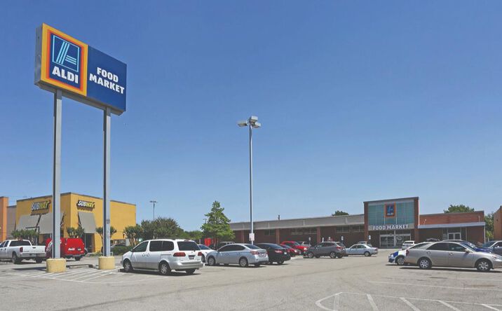Pictures of Retail, Restaurant, Special Purpose property located at 13420 Preston Rd, Dallas, TX 75240 for lease - image #1