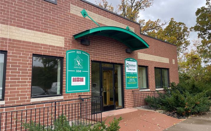 Pictures of Office property located at 1200 Centre Pointe Curve, Mendota Heights, MN 55120 for lease - image #1