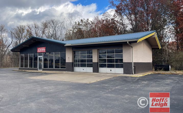 Pictures of Retail property located at 4260 OH-43, Kent, OH 44240 for lease - image #1