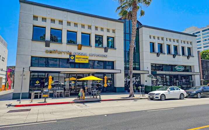 Pictures of Retail, Restaurant property located at 210 Wilshire Blvd, Santa Monica, CA 90401 for lease - image #1