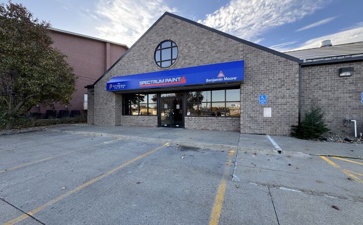 Pictures of Retail, Office property located at 4815 Old Cheney Road, Lincoln, NE 68516 for lease - image #1