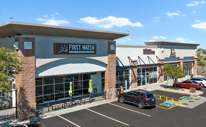 Pictures of Retail property located at 18255 N 83rd Ave, Glendale, AZ 85308 for lease - image #1