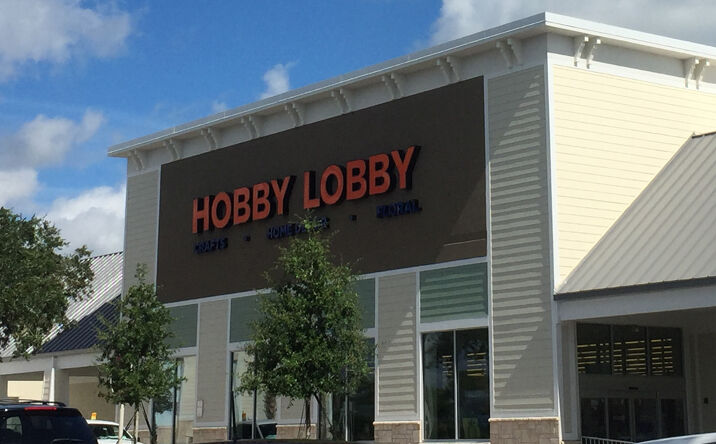 Pictures of Retail property located at 250 Palm Coast Pkwy NE, Palm Coast, FL 32137 for lease - image #1