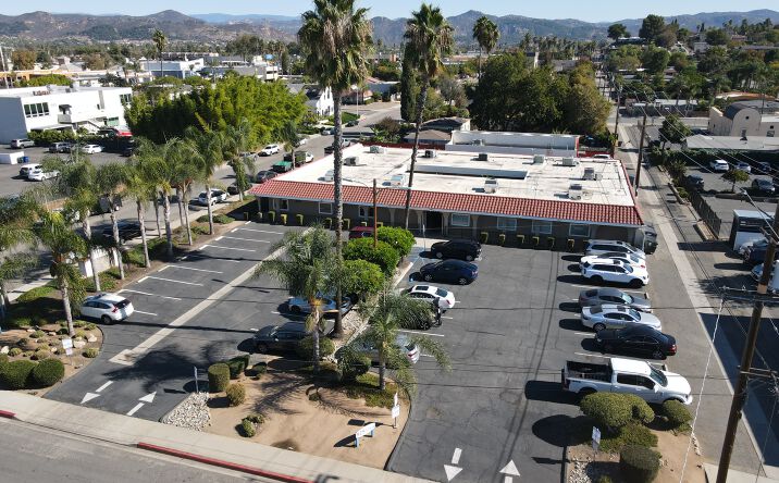 Pictures of Office property located at 925 E Pennsylvania Ave, Escondido, CA 92025 for lease - image #1