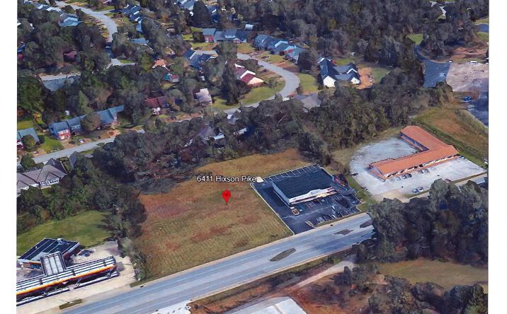 Pictures of Land property located at 6411 Hixson Pike, Chattanooga, TN 37343 for lease - image #1