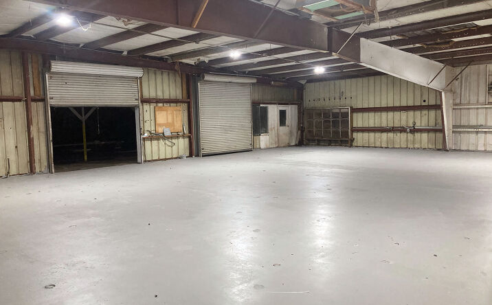 Pictures of Industrial property located at 870 NE Pop Tilton Pl, Jensen Beach, FL 34957 for lease - image #1